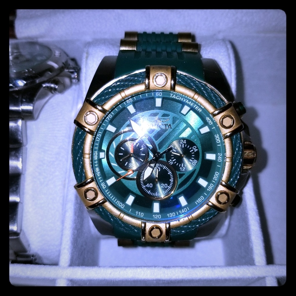 Invicta Mens Russian Diver Gold/Green